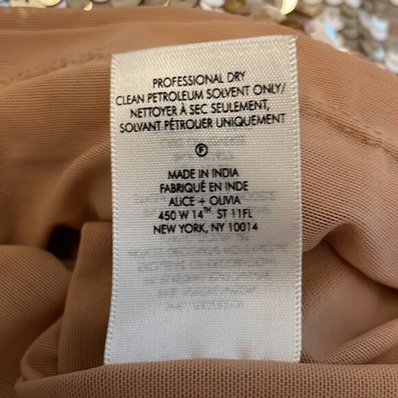 Alice and Olivia Long Sleeve Sequin Mini Cocktail Dress size 8 New Retails $895 - Picture 9 of 11